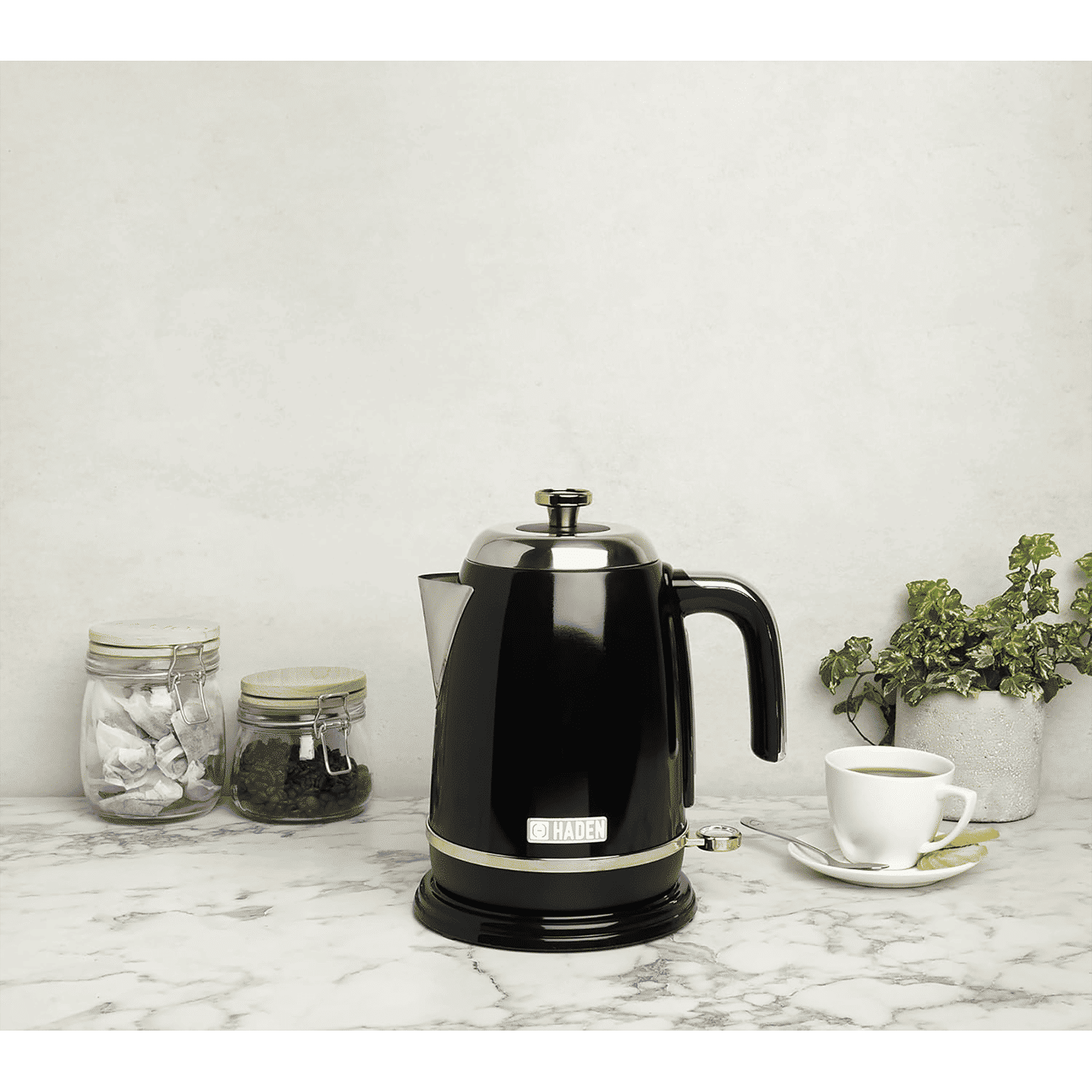 HADEN Salcombe 1000 Watt 1.7 Litre Electric Kettle with Auto Shut Off (Black)_15