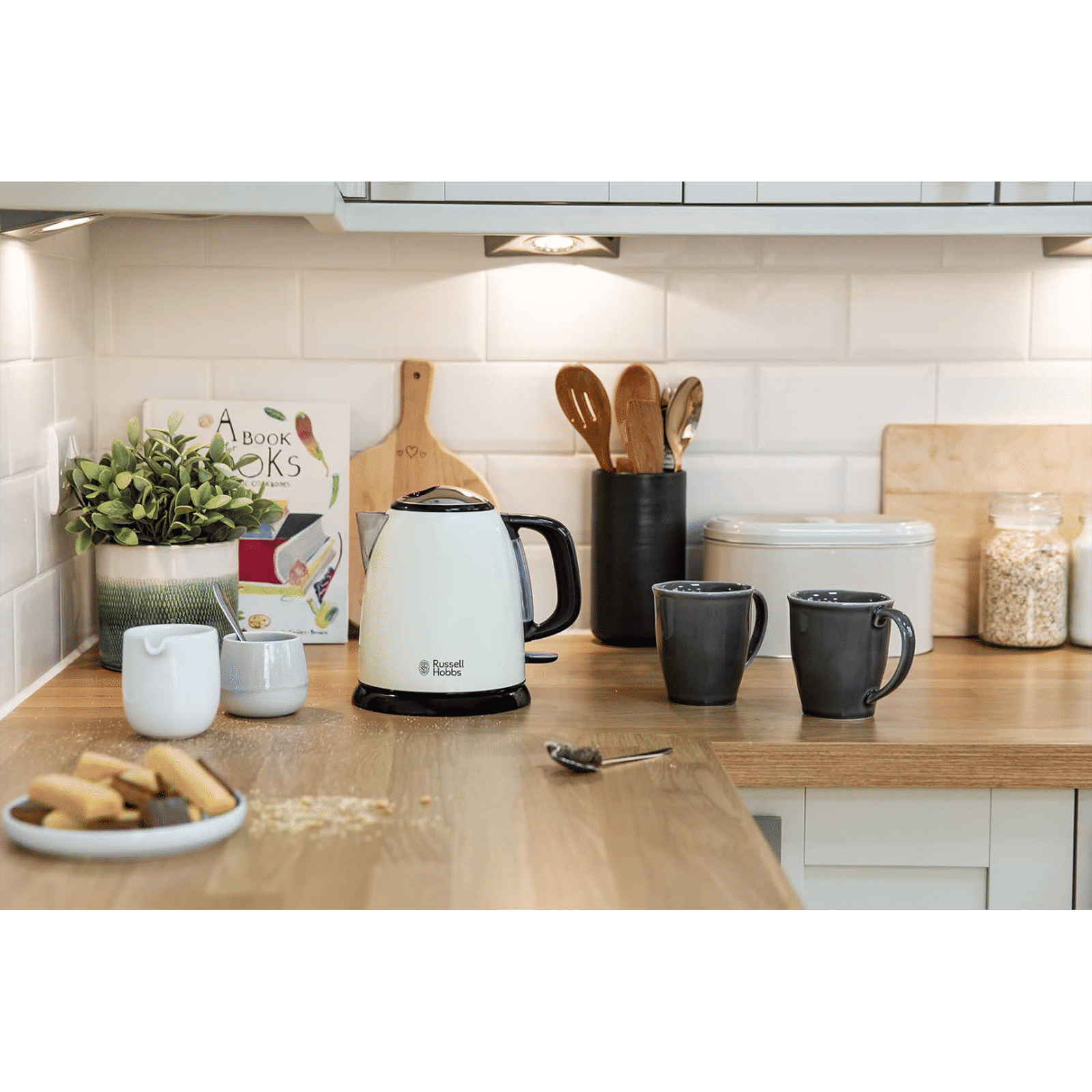 Russell Hobbs Colours Plus 2400 Watt 1 Litre Electric Kettle with Anti Scale Filter (Cream)_12