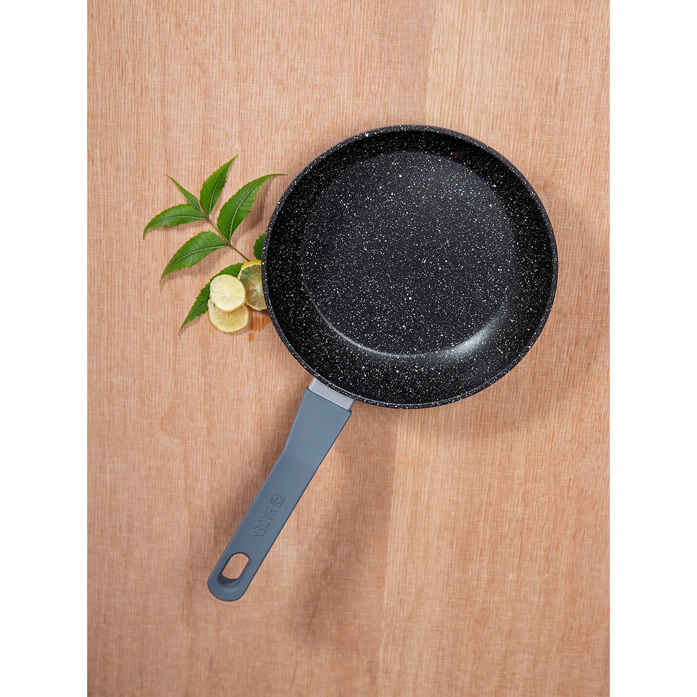 sabichi Haden Perth 2.3L Non Stick Aluminium Fry Pan (Induction Compatible, Even Heat Distribution, Grey/Black)_5