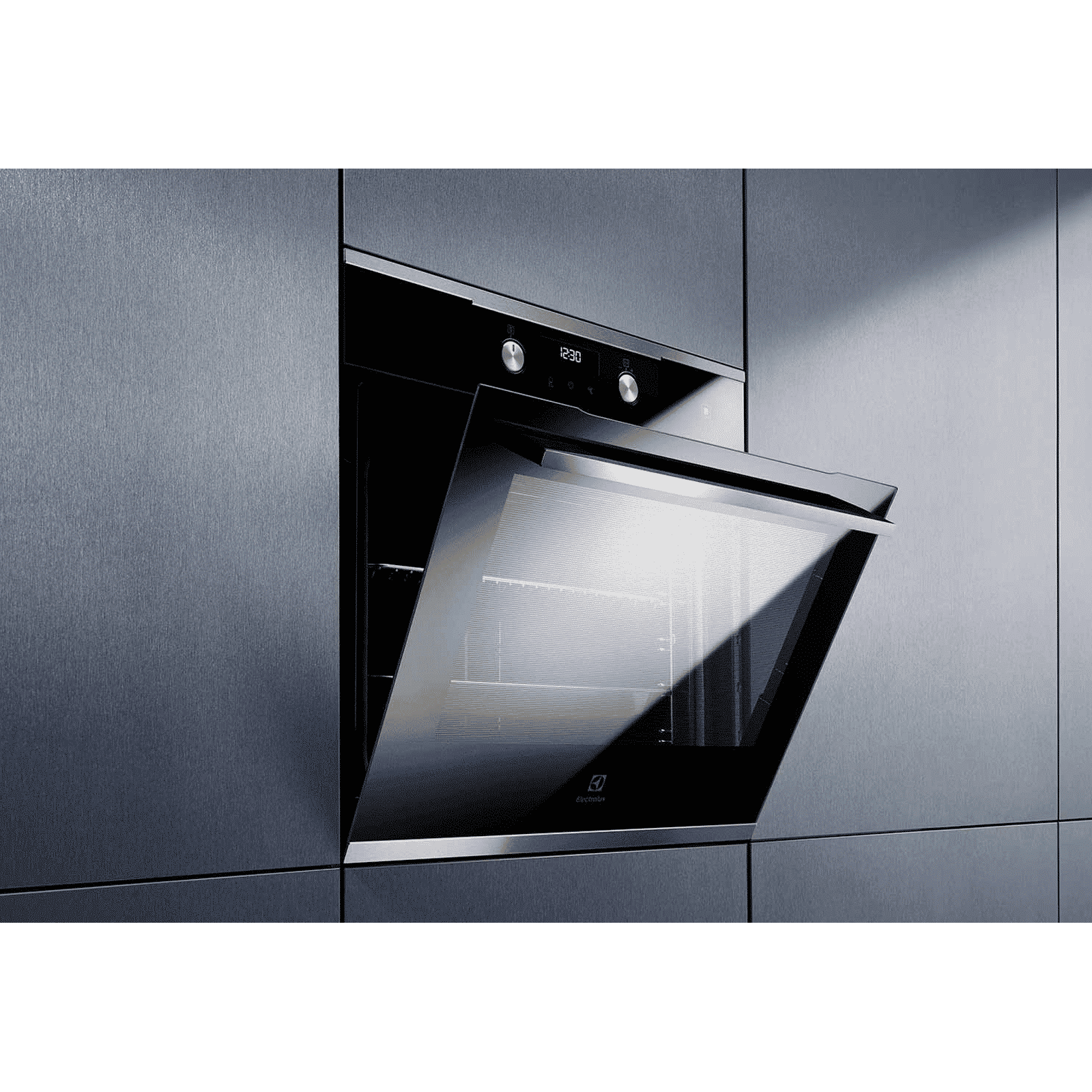 Electrolux Ultimate Taste 900 70L 60cm Built-in Microwave with SteamPro Technology (KOAAS31X, Black)_7