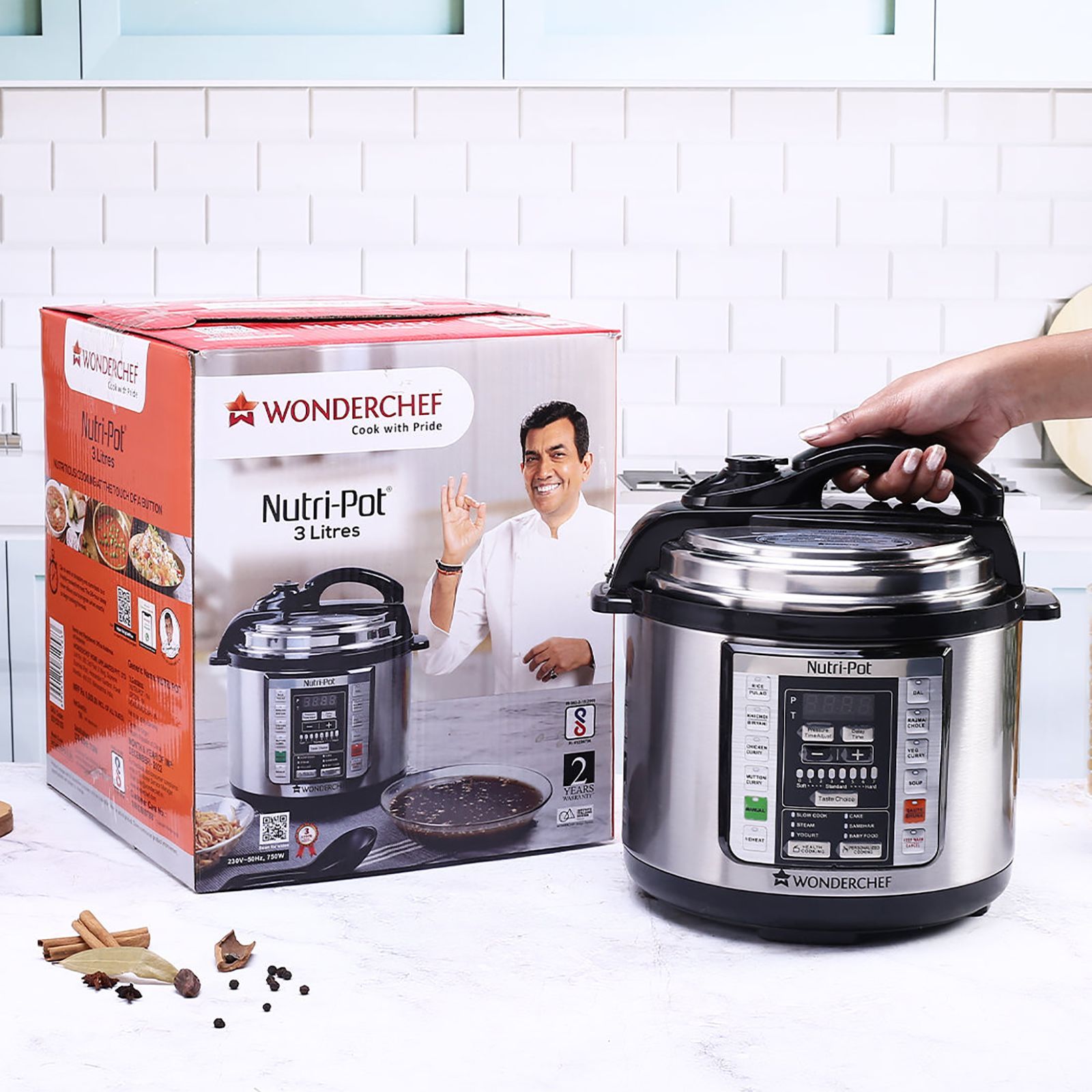 WONDERCHEF Nutri-Pot 3 Litre Electric Pressure Cooker with One Touch Operation (Silver)_5