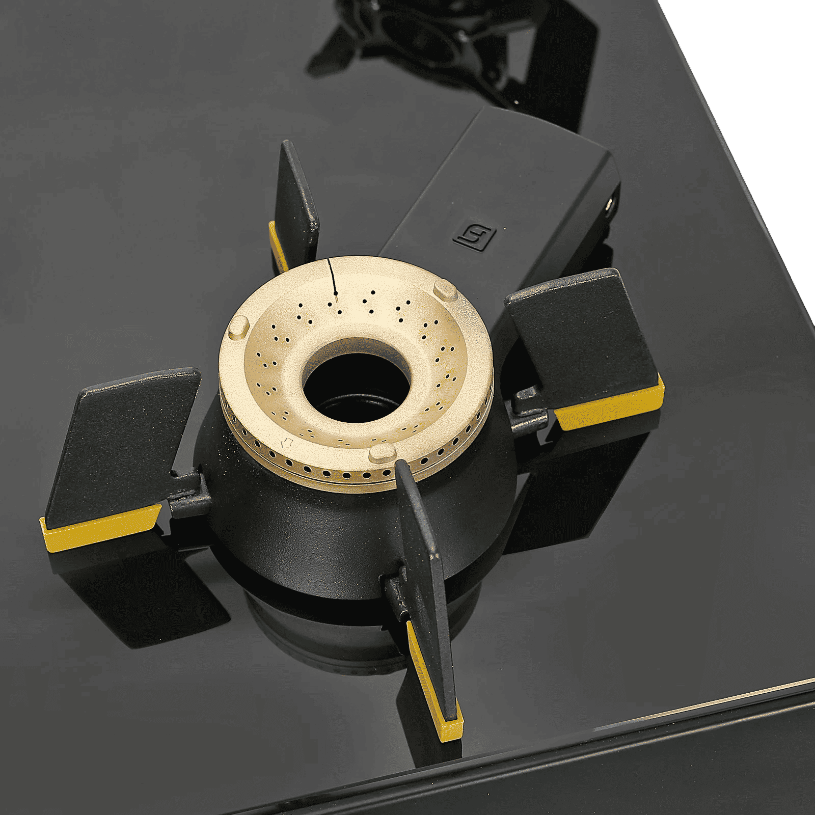 FABER GENIUS 704 BK Toughened Glass Top 4 Burner Manual Hob (Cast Iron Pan Support, Black)_4