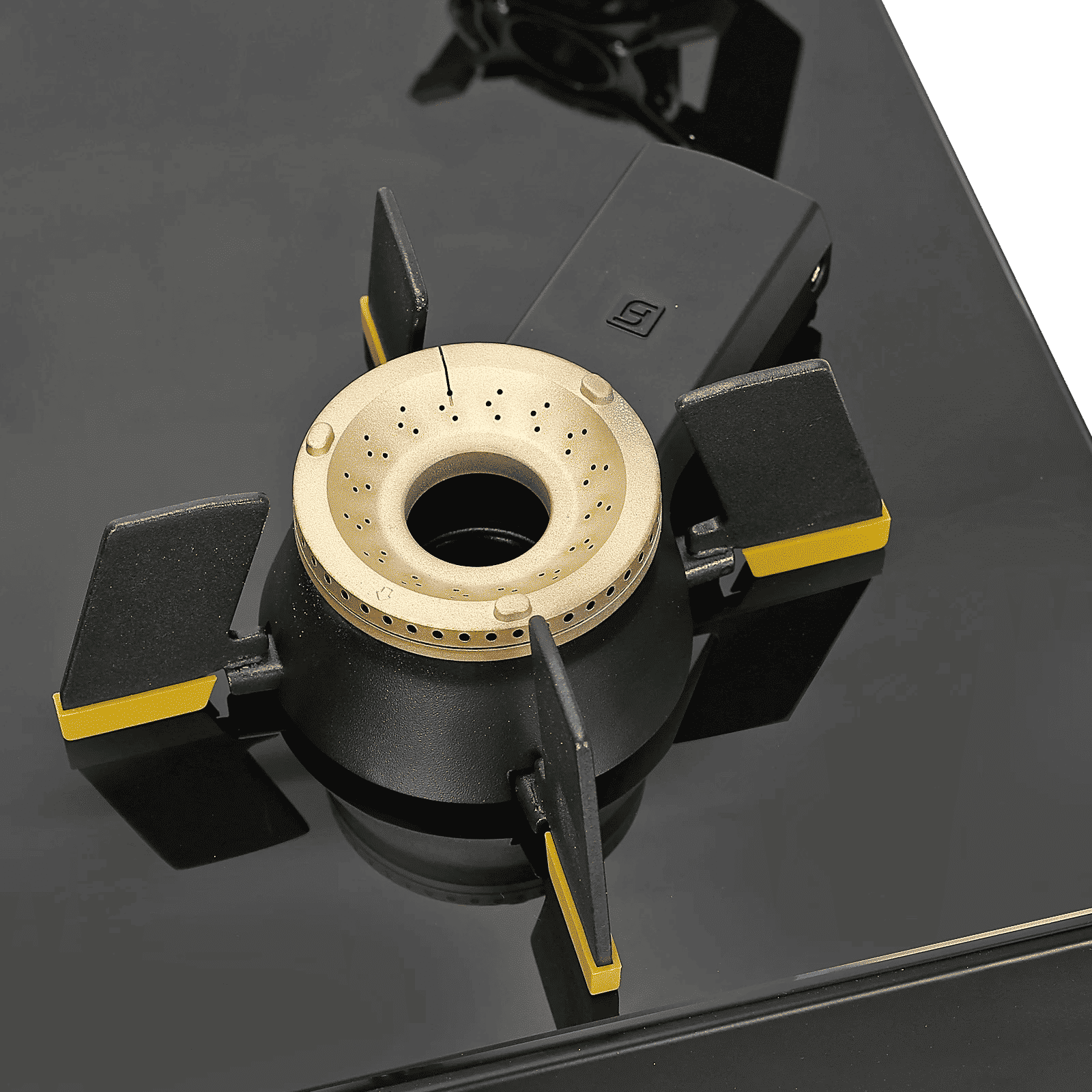 FABER GENIUS 804 AI Toughened Glass Top 4 Burner Manual Hob (Cast Iron Pan Support, Black)_4