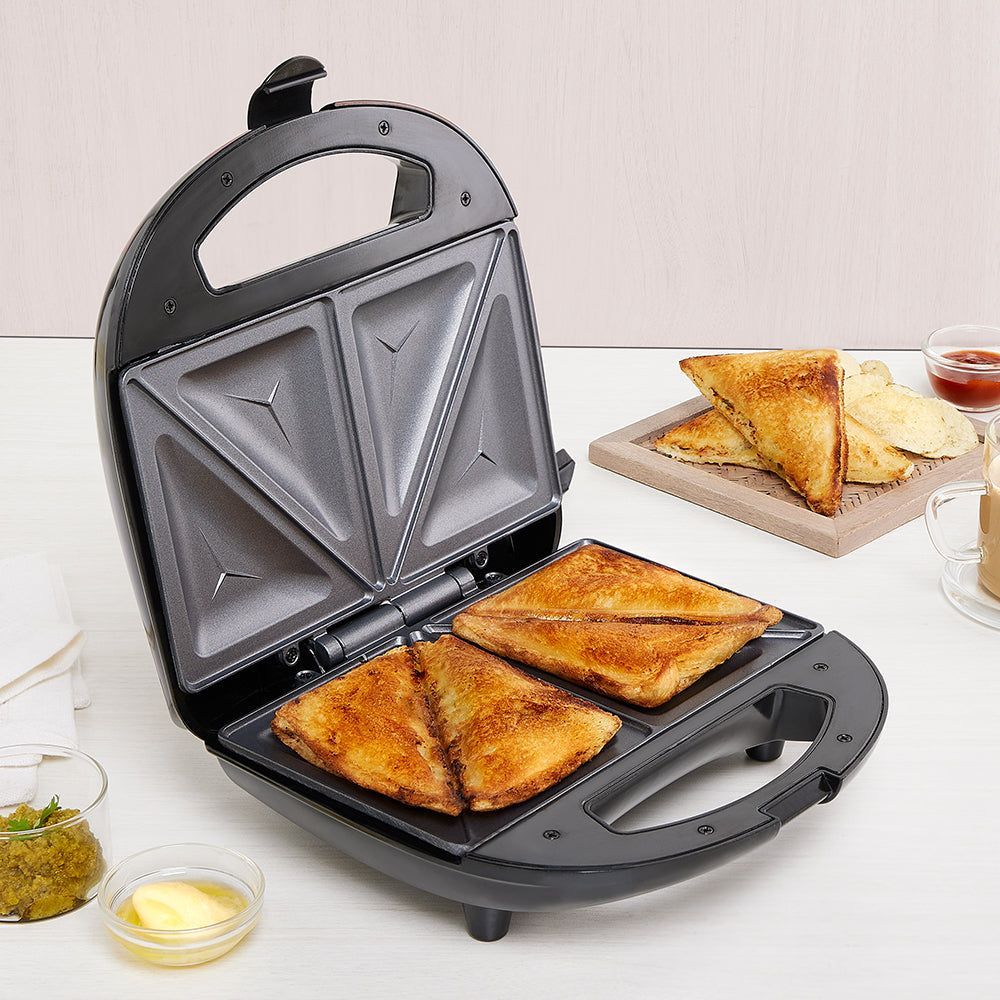 BOROSIL Neo 700W 2 Slice Sandwich Maker with Automatic Temperature Control (Black) BOROSIL Neo 700W 2 Slice Sandwich Maker with Automatic Temperature Control (Black)_9