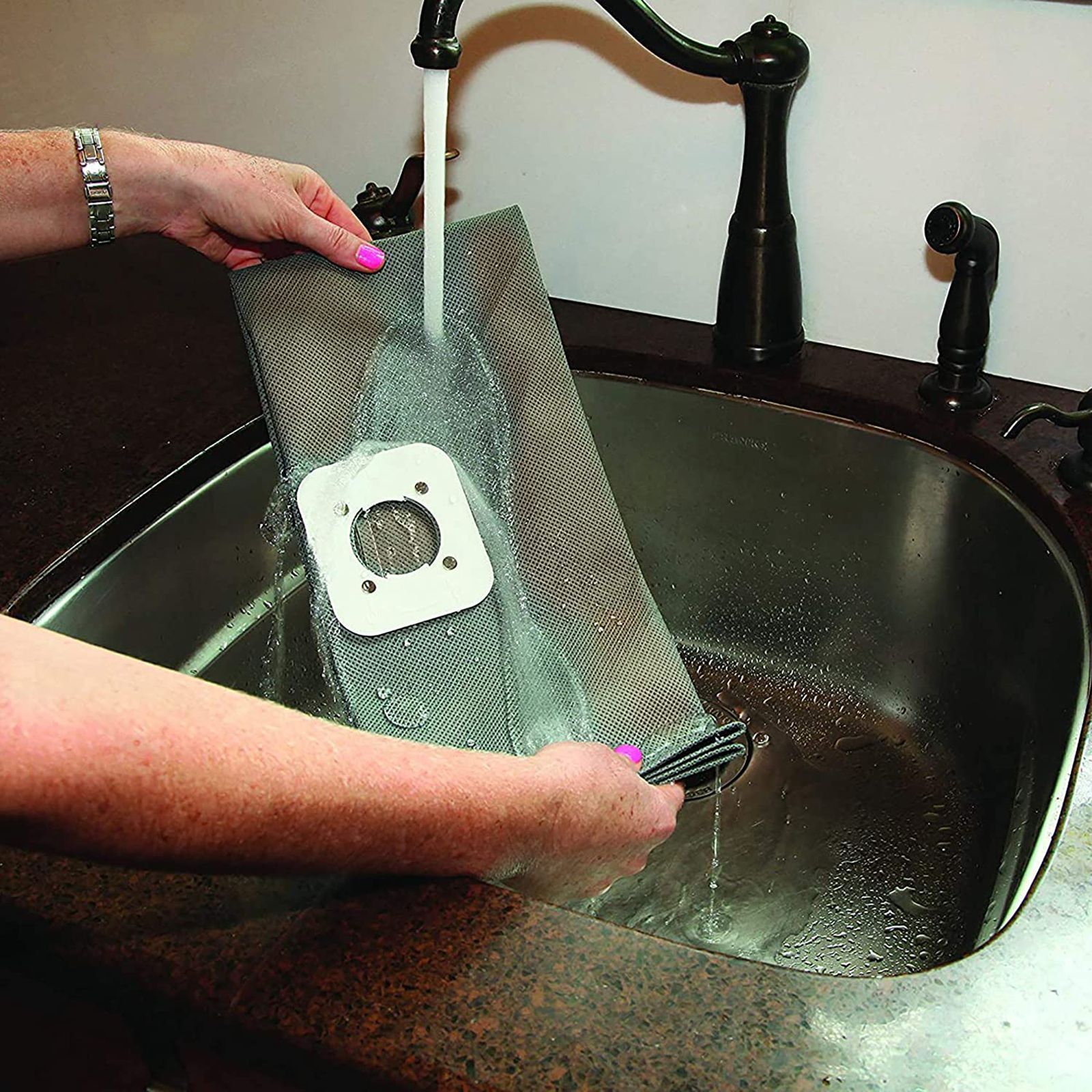 BLACK+DECKER 1200 Watts Wet & Dry Vacuum Cleaner (WDBD10-IN, Orange) BLACK+DECKER 1200 Watts Wet & Dry Vacuum Cleaner (WDBD10-IN, Orange)_12