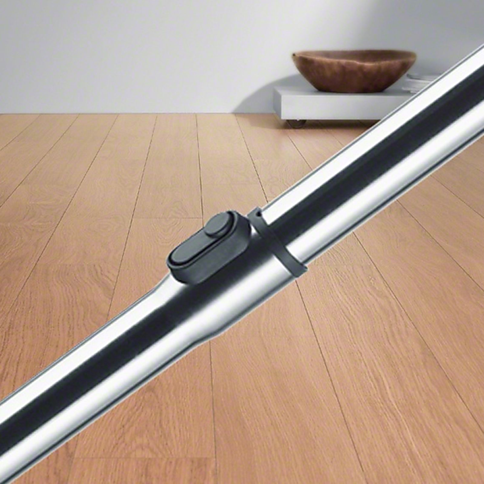 Miele Classic C1 Junior 800 Watts Dry Vacuum Cleaner (4.5 Litres Tank, 41BAF340, Graphite Grey)_5