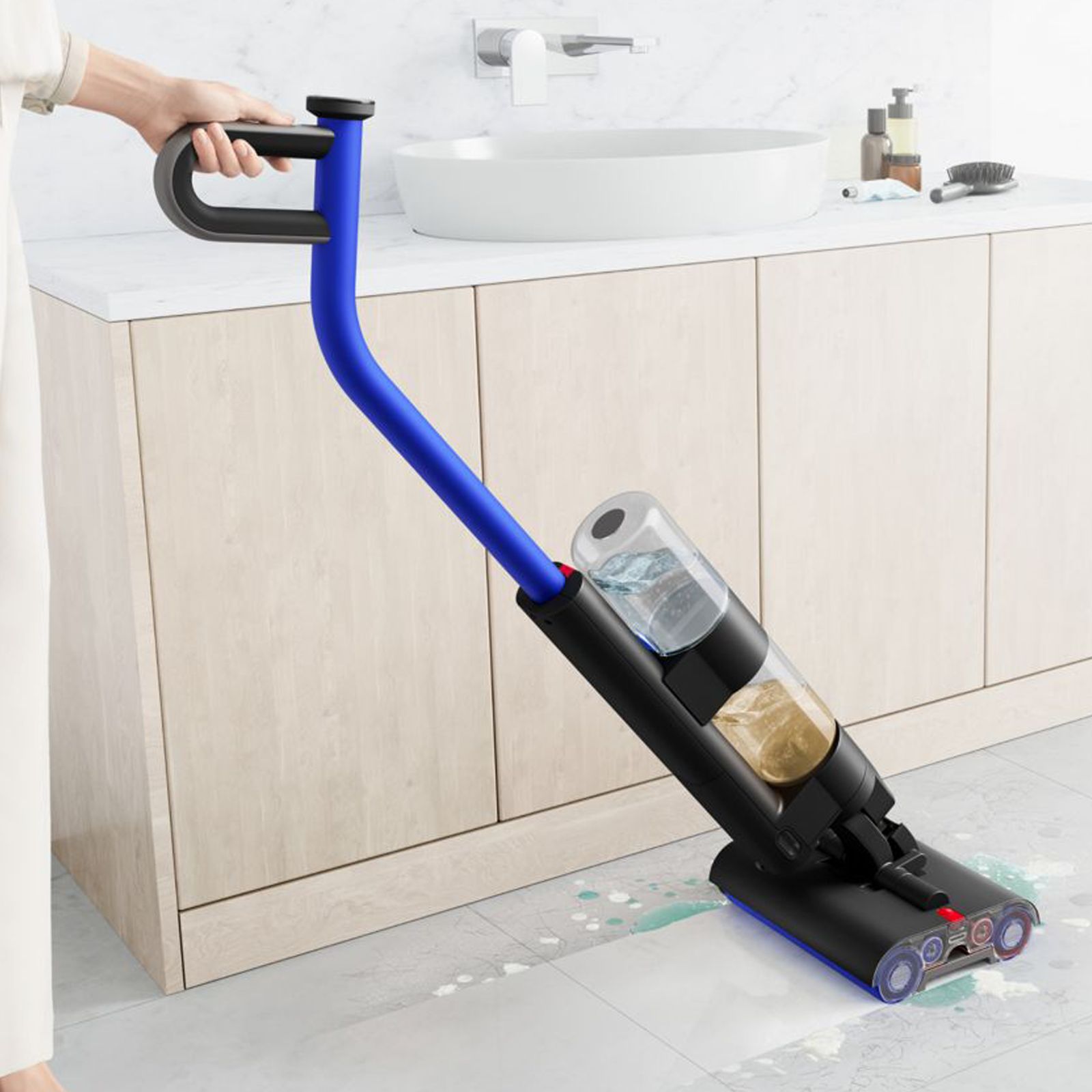 dyson WashG1 Cordless Wet Floor Cleaner with Powerful Rotation (Full Width Hydration, Ultra Blue and Matt Black) dyson WashG1 Cordless Wet Floor Cleaner with Powerful Rotation (Full Width Hydration, Ultra Blue and Matt Black)_5
