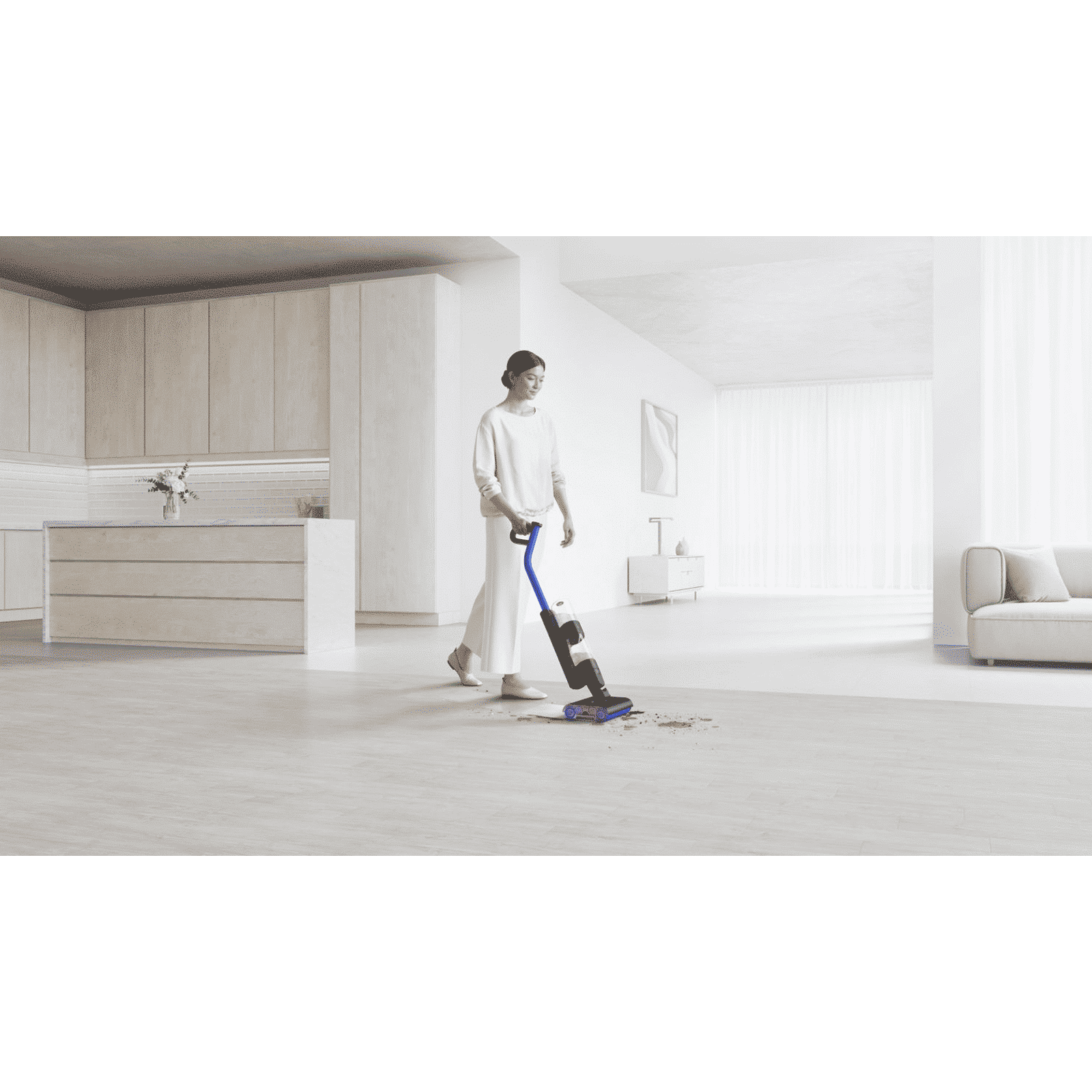 dyson WashG1 Cordless Wet Floor Cleaner with Powerful Rotation (Full Width Hydration, Ultra Blue and Matt Black) dyson WashG1 Cordless Wet Floor Cleaner with Powerful Rotation (Full Width Hydration, Ultra Blue and Matt Black)_2