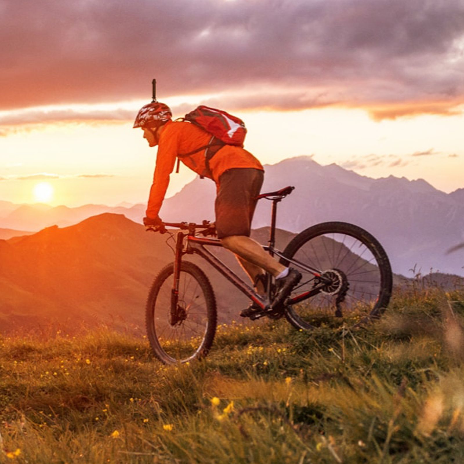 Insta360 Bike Bundle for One X2, One R, Go 2 (Perfect for Cycling, Mountain Biking, IN.00000001.11, Black)_4