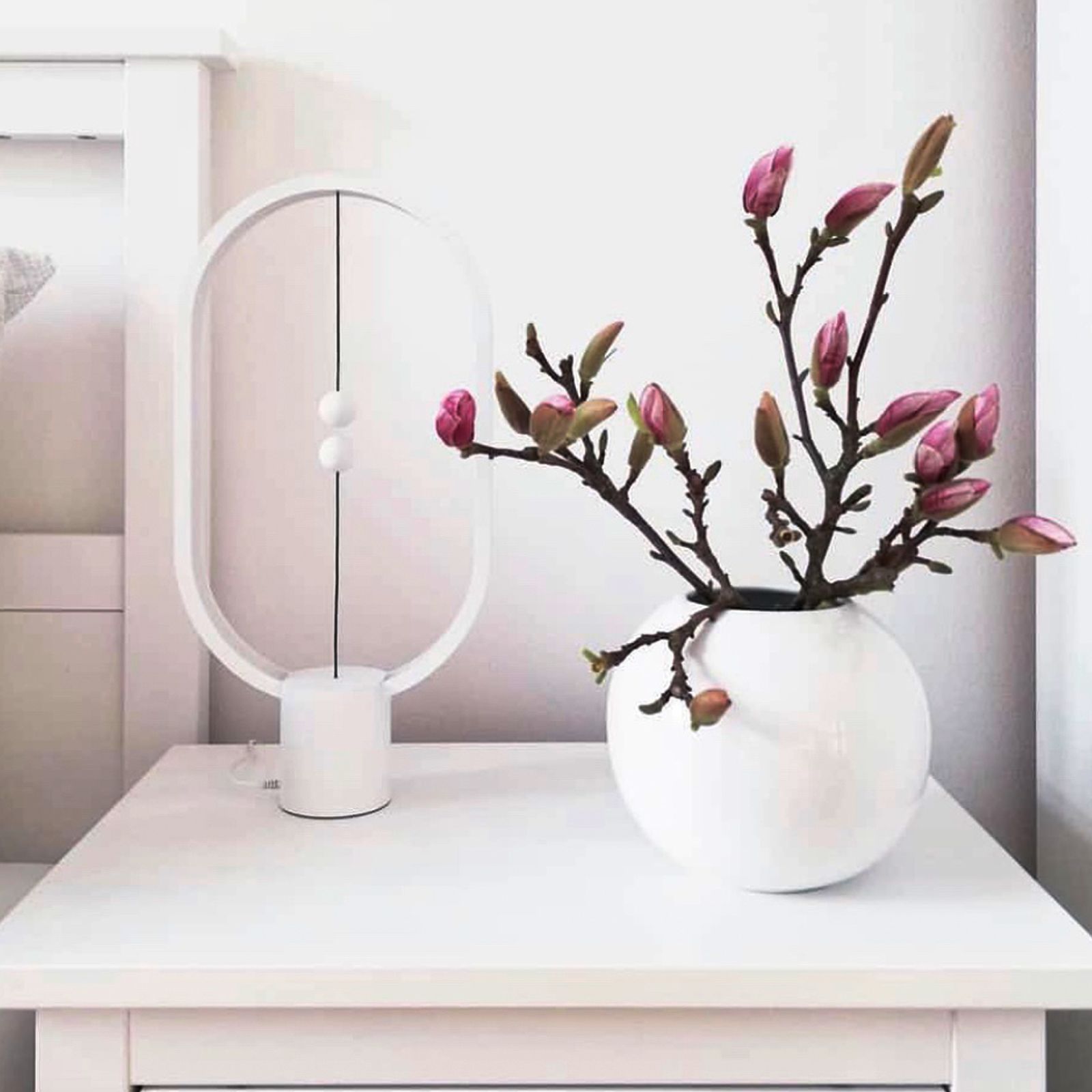 DesignNest Heng Balance 5 Watts LED Table Lamp (249 Lumens, 20000 Hours Life Span, DH0075WT/HBLEUC, White)_4