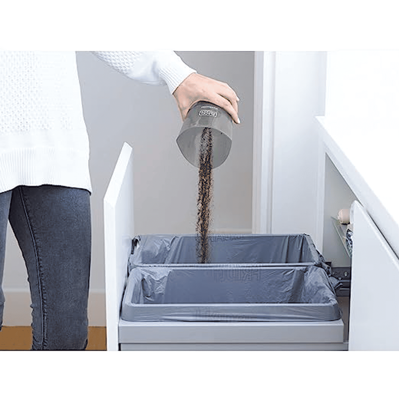 BLACK+DECKER 3.6 Watts Dry Vacuum Cleaner (0.44 Litres Tank, NVB115JM-B1, Mint)_5